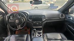 جیپ گراند شیرۆکی